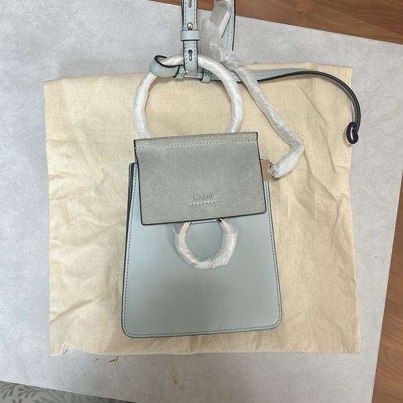 Authentic Chloe Faye Small Bracelet Bag - Picture 5 of 7